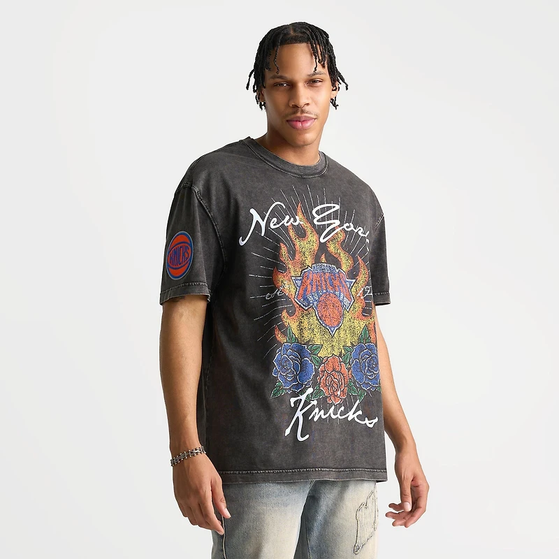 Men's Pro Standard New York Knicks NBA Fire And Roses T-Shirt