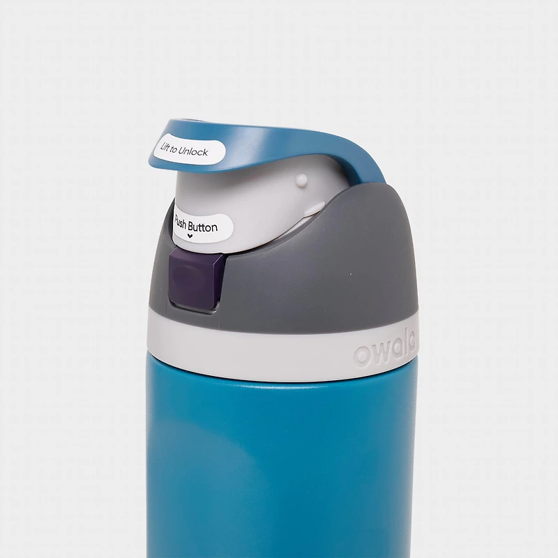 Owala FreeSip Water Bottle (24 oz)