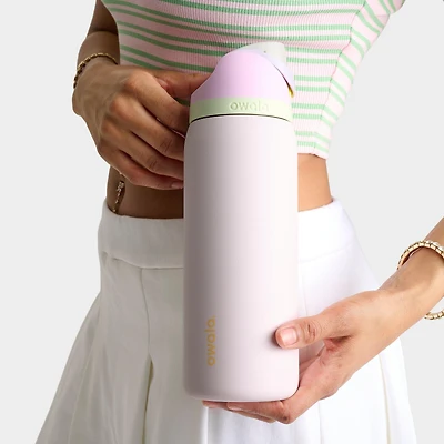 Owala FreeSip Water Bottle (32 oz)