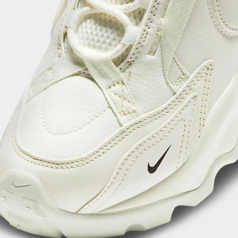 Women's Nike TC 7900 Casual Shoes