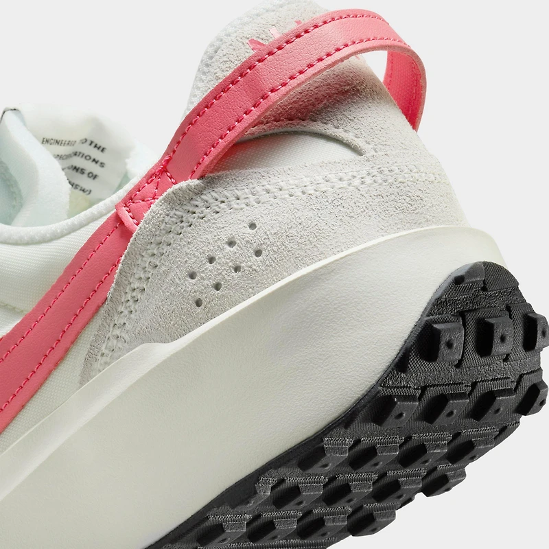 Women's Nike Waffle Debut Casual Shoes