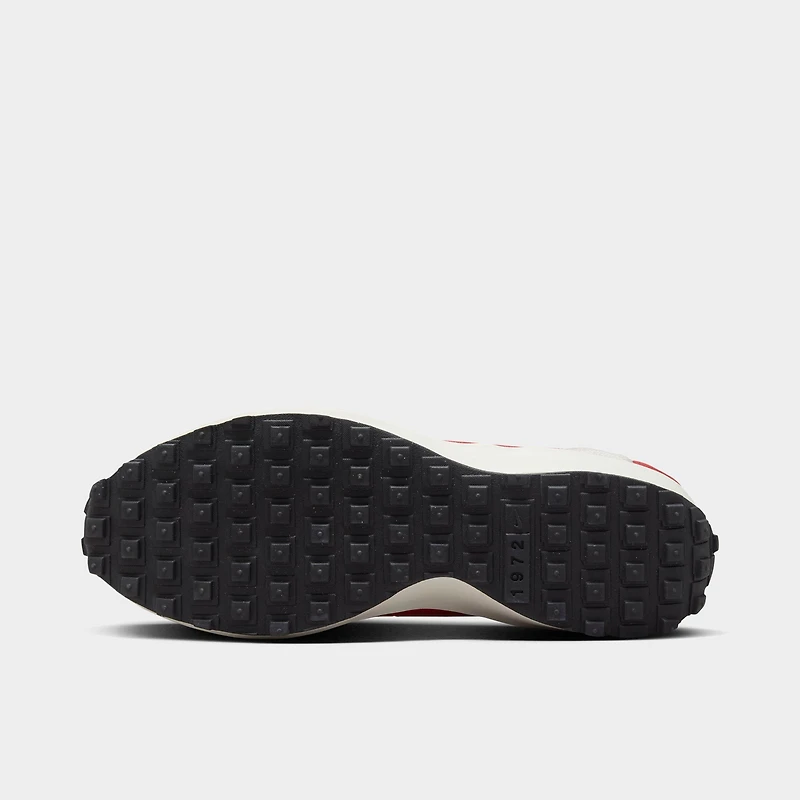 Women's Nike Waffle Debut Casual Shoes