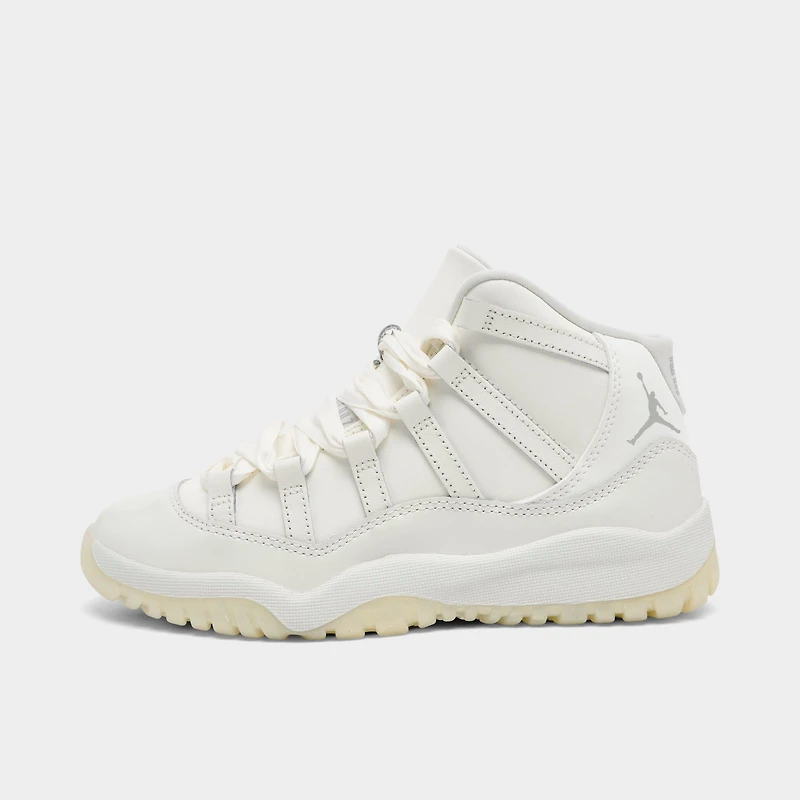 Little Kids’ Air Jordan Retro 11 Basketball Shoes