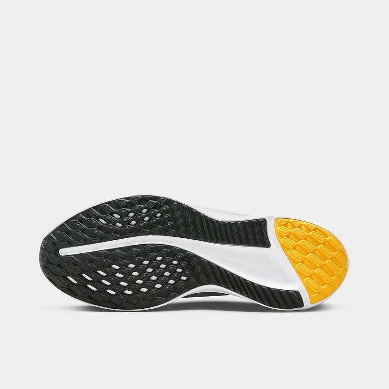 Women's Nike Quest 5 Premium Road Running Shoes