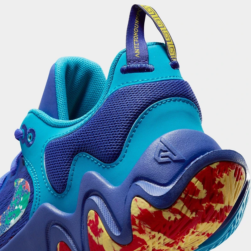 Big Kids’ Nike Giannis Immortality 2 Basketball Shoes
