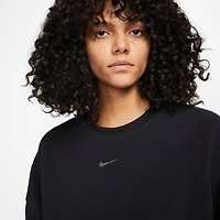 Women's Nike Sportswear Plush Cropped Crewneck Sweatshirt