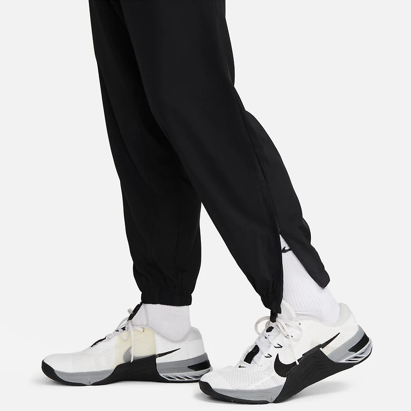 Men's Nike Form Dri-FIT Tapered Versatile Pants