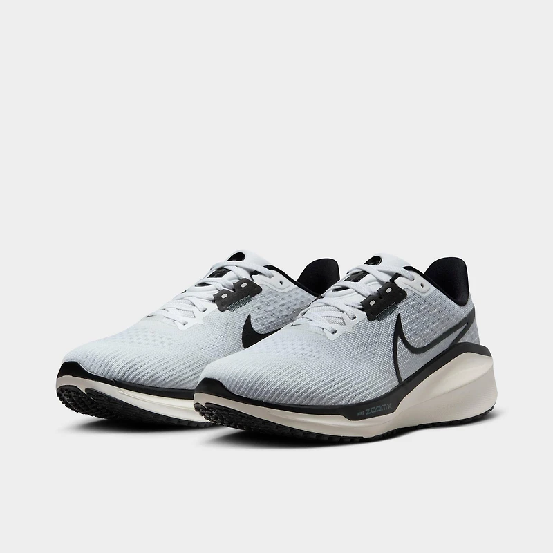 Women's Nike Vomero 17 Running Shoes
