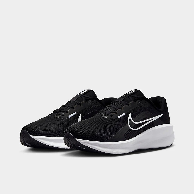 Men's Nike Downshifter 13 Running Shoes (Extra Wide Width)
