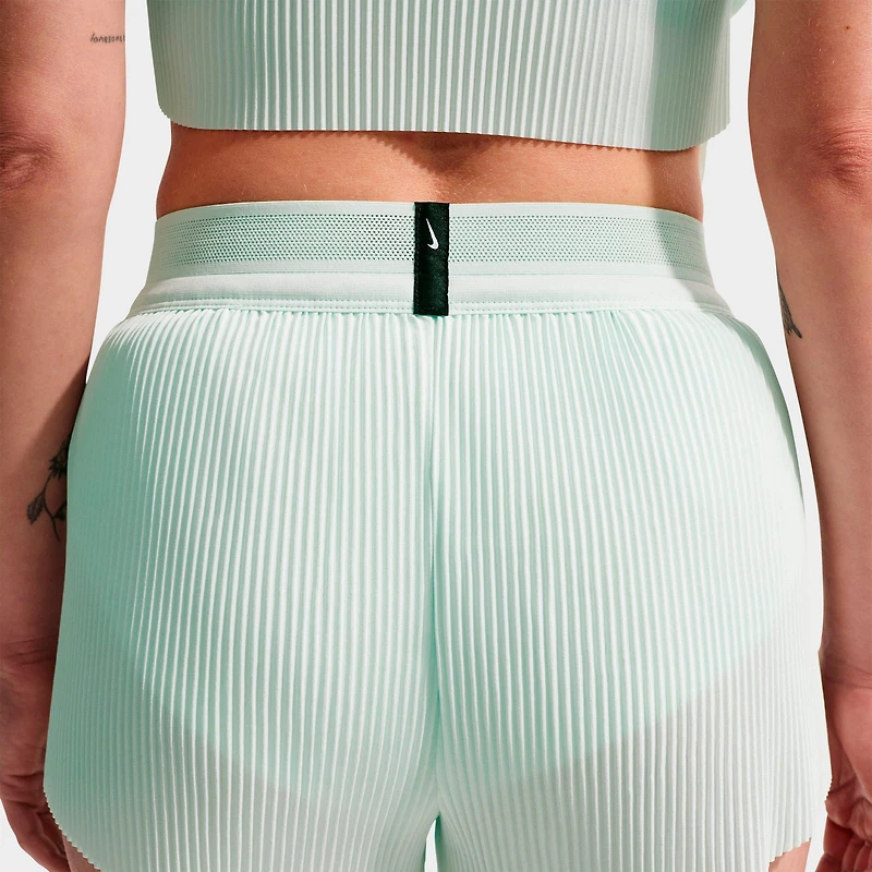 Women's Nike AeroSwift Dri-FIT ADV Mid-Rise 3 Inch Brief-Lined Shorts