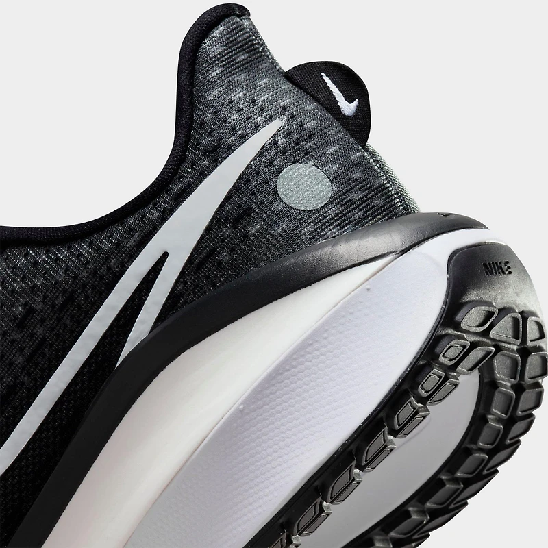 Women's Nike Vomero 17 Running Shoes (Extra Wide Width 2E)