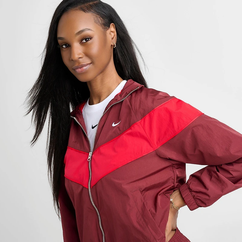 Women's Nike Windrunner Loose UV Woven Full-Zip Jacket