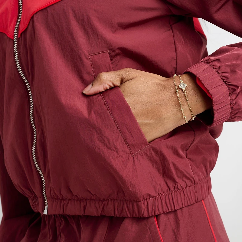 Women's Nike Windrunner Loose UV Woven Full-Zip Jacket