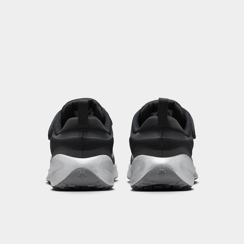 Little Kids' Nike Revolution 7 SE Running Shoes