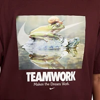 Men's Nike Sportswear Teamwork Graphic T-Shirt