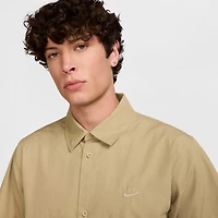 Men's Nike Club Short-Sleeve Button-Down Shirt