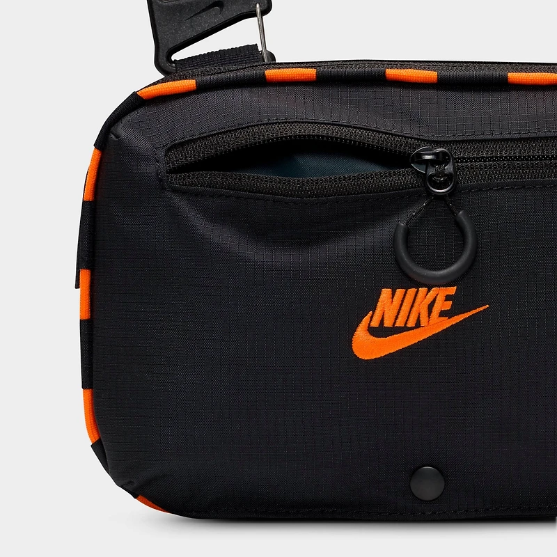 Nike Hayward Patrol Crossbody Bag (4L)
