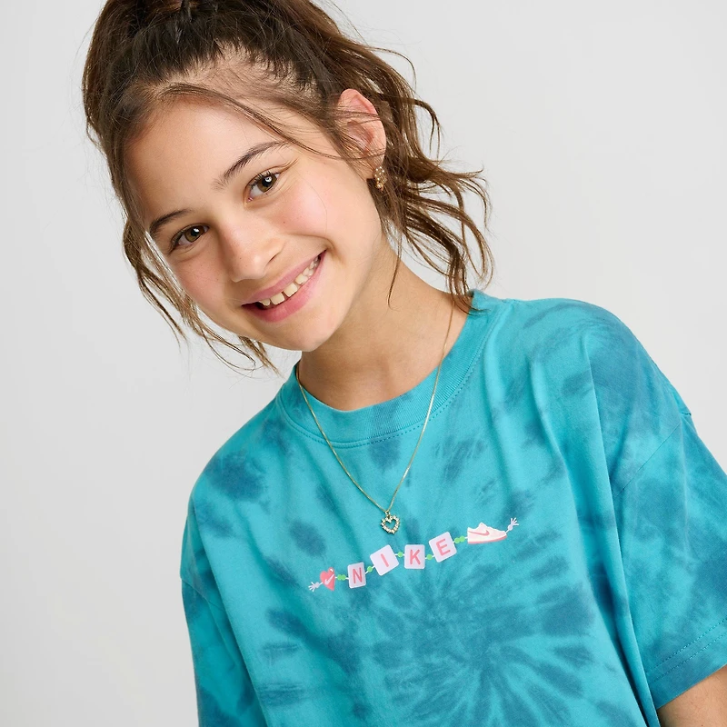 Girls' Big Kids' Nike Sportswear Tie-Dye Bracelet Graphic T-Shirt
