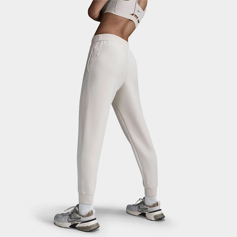 Women's Nike 24.7 ImpossiblySoft Dri-FIT Mid-Rise Jogger Pants