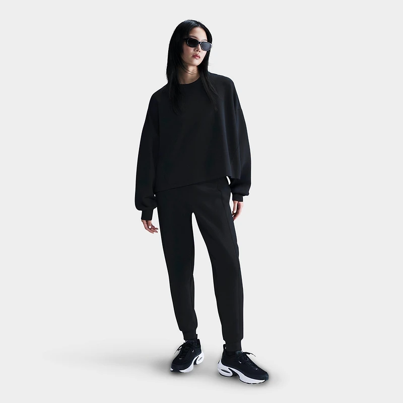 Women's Nike 24/7 ImpossiblySoft Dri-FIT Oversized Crewneck Sweatshirt