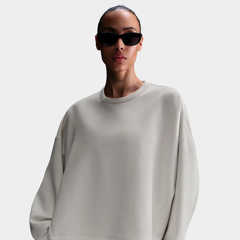 Women's Nike 24.7 ImpossiblySoft Dri-FIT Oversized Crewneck Sweatshirt
