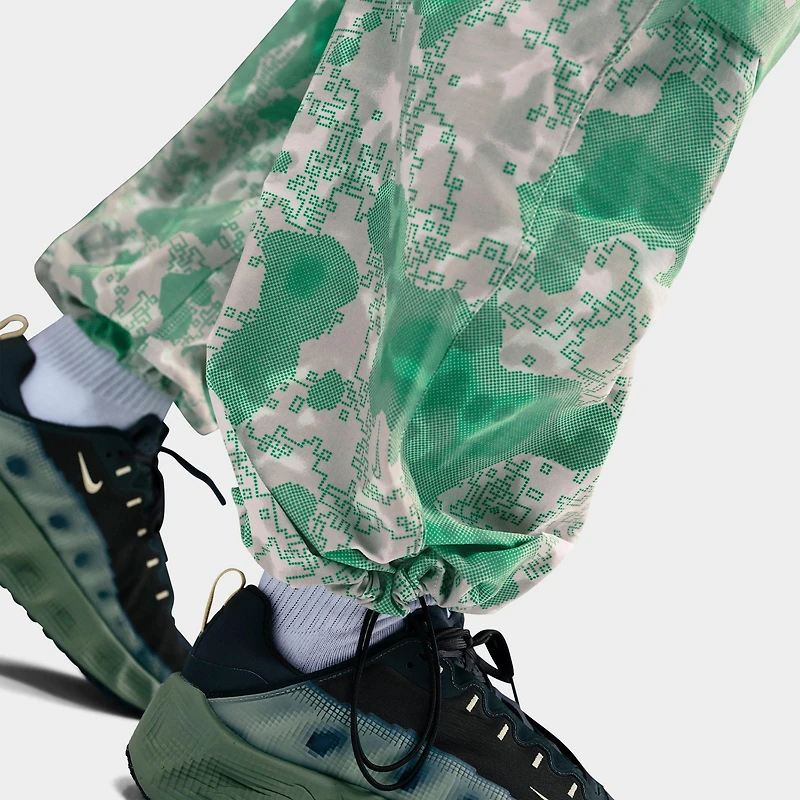 Men's Nike Tech Dri-FIT Woven Camo Loose-Fit Pants