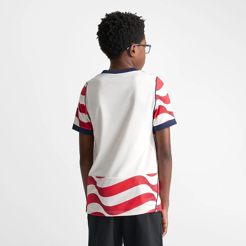 Big Kids' Nike USA 26 Stadium Home Dri-FIT Replica Soccer Jersey