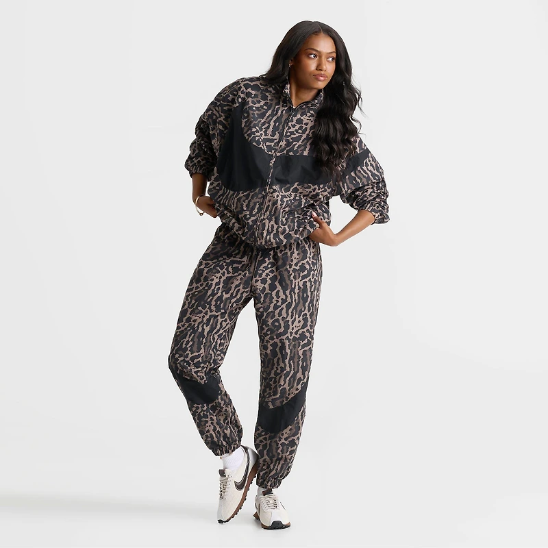 Women's Nike Sportswear Woven Printed Jacket