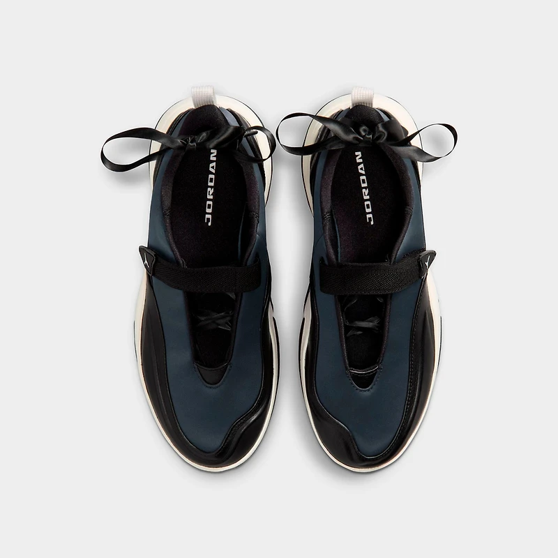 Women's Jordan Pointe Casual Shoes