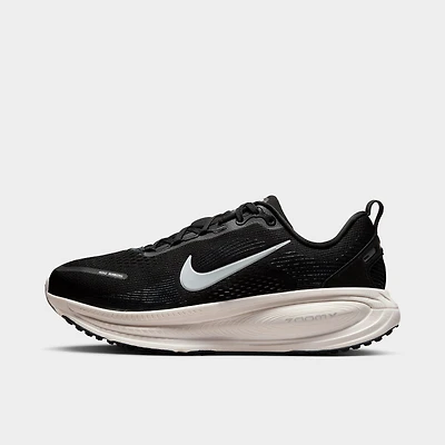 Women's Nike Vomero 18 Running Shoes (Extra Wide Width)