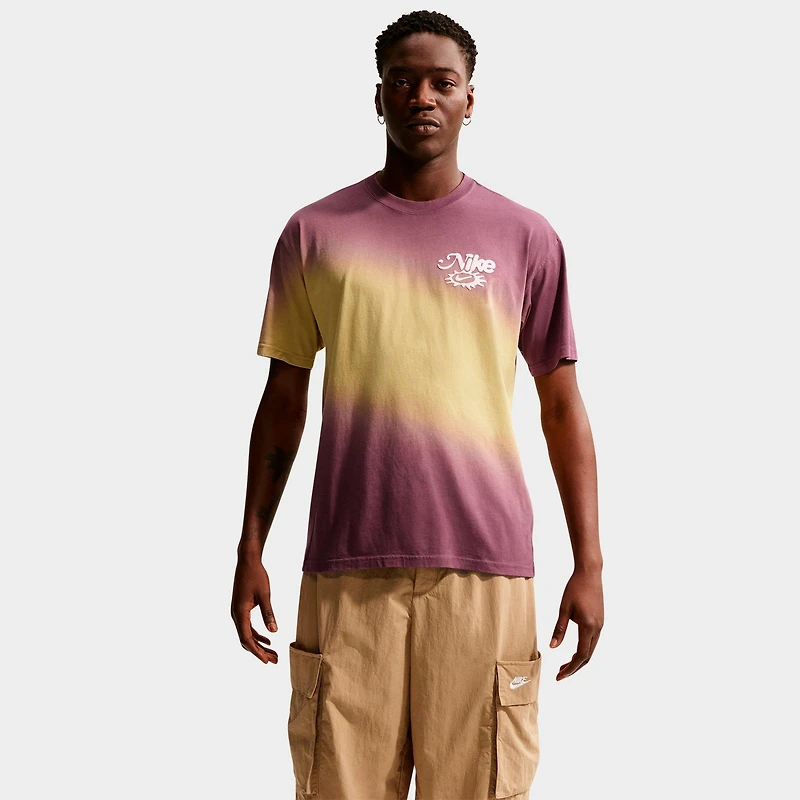 Men's Nike Sportswear Radiate The Sole T-Shirt