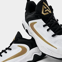 Big Kids’ Nike Giannis Immortality 4 Basketball Shoes