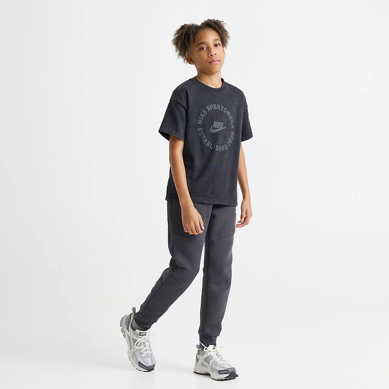 Big Kids' Nike Sportswear Circle T-Shirt