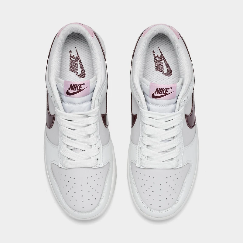 Women's Nike Dunk Low Retro SE Casual Shoes