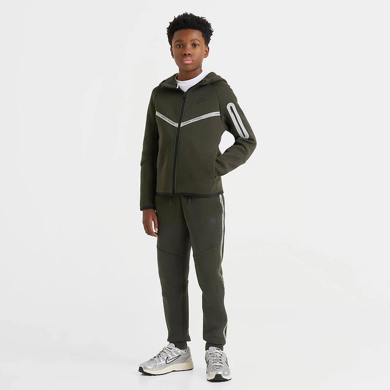 Boys' Big Kids' Nike Sportswear Tech Fleece Reflective Full-Zip Hoodie