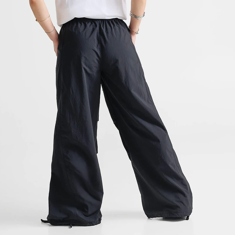 Women's Nike Sportswear Loose Mid-Rise Structured Pants