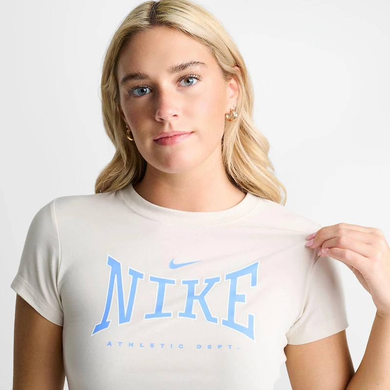 Women's Nike Sportswear Slim Mod Crop T-Shirt