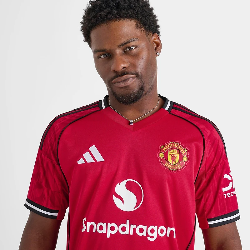 Men's adidas Manchester United 2025-26 Home Soccer Jersey