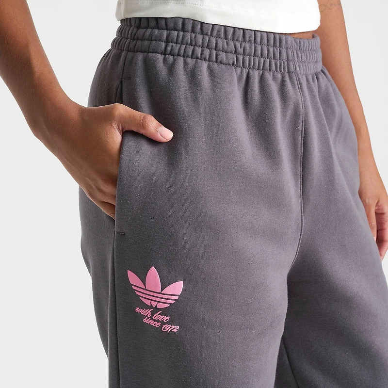 Women's adidas Originals Bubble Heart Fleece Wide-Leg Jogger Pants