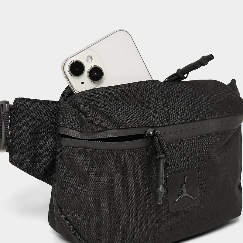 Jordan Franchise Crossbody Bag (2L)