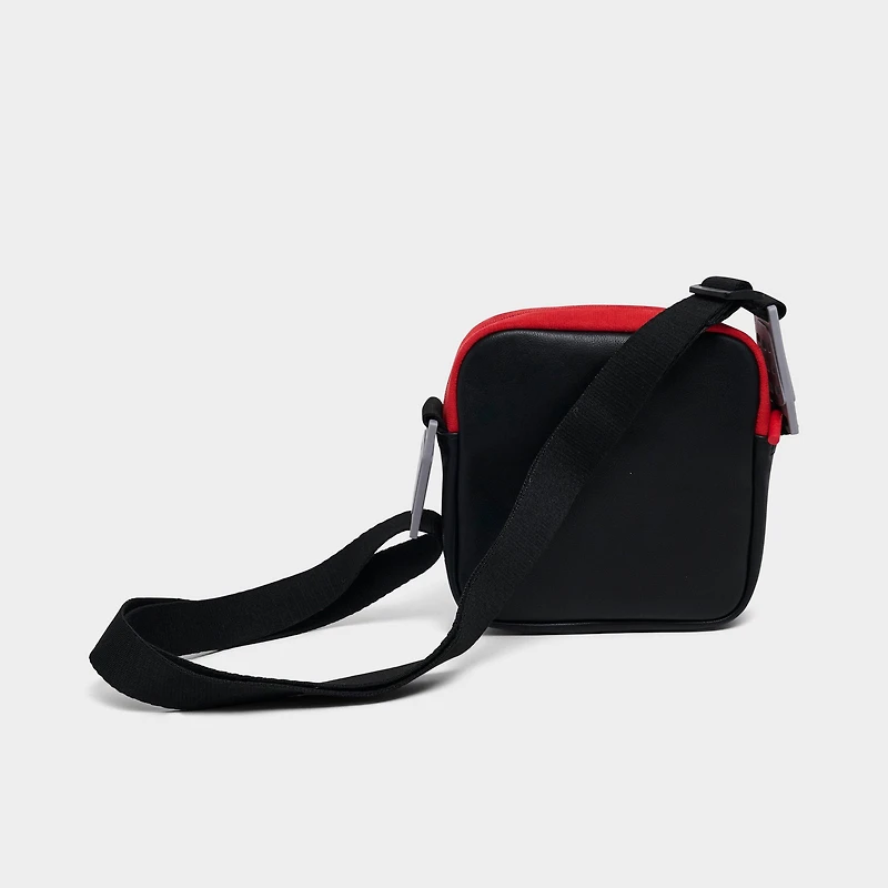 Jordan AJ4 Toro Bravo Crossbody Bag (2L)