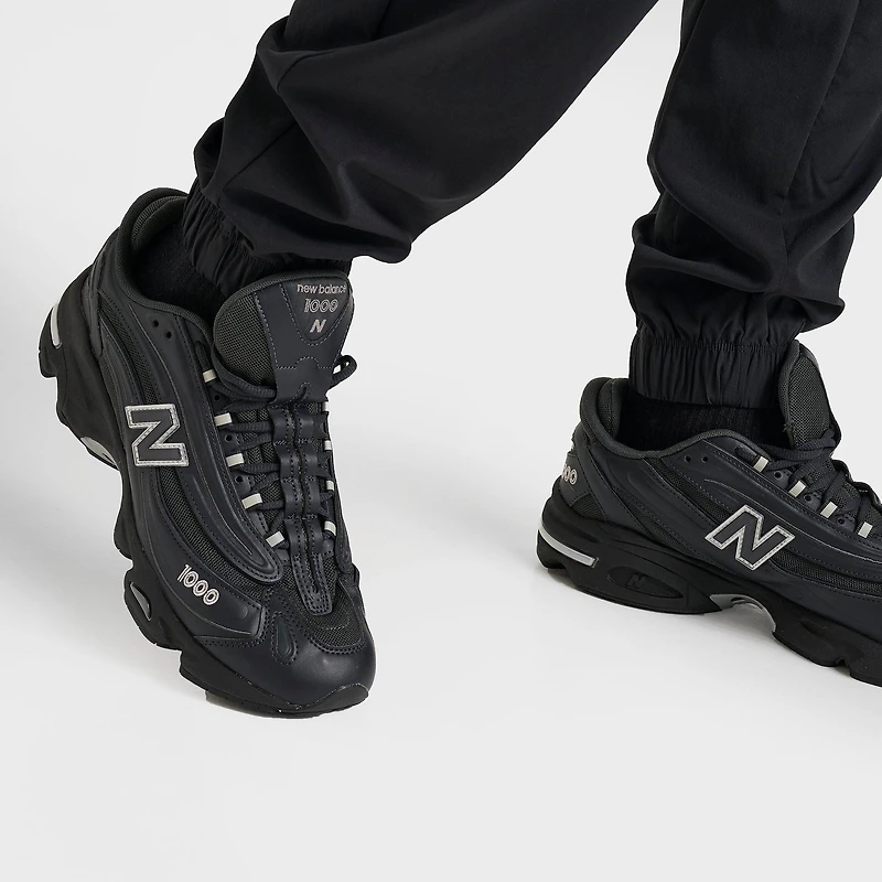Men's New Balance Woven Zip Pocket Jogger Pants