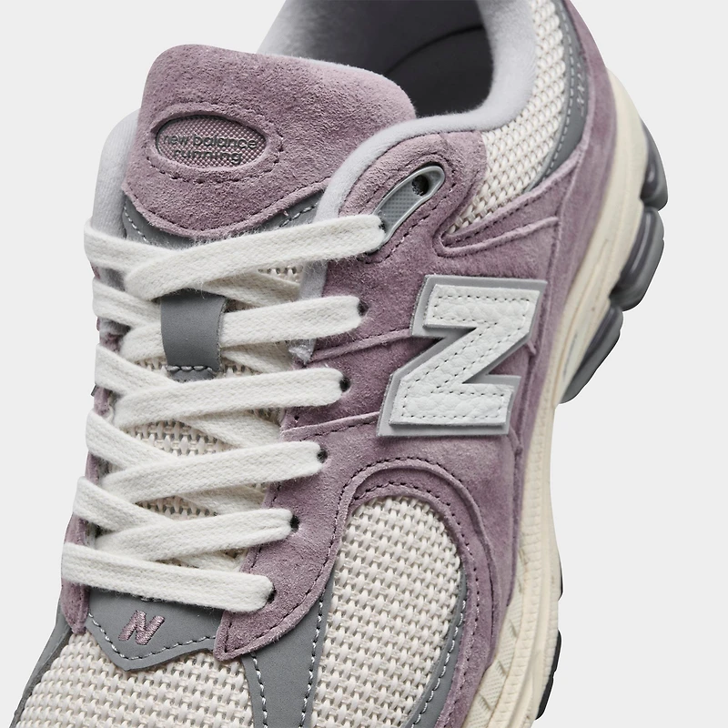 Women's New Balance 2002R Casual Shoes
