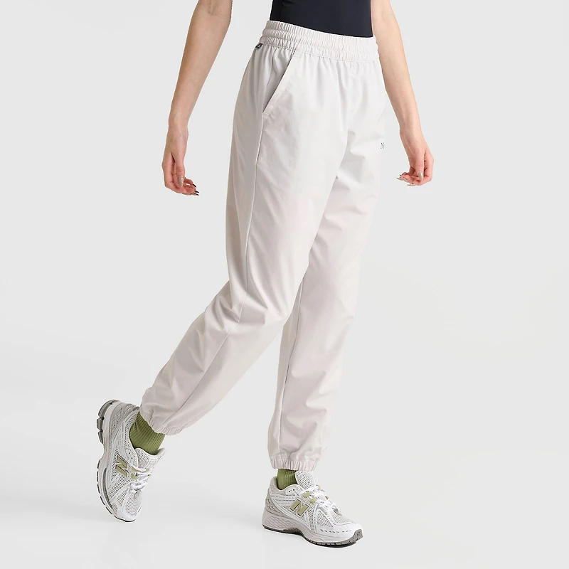 Women's New Balance Athletics Stretch Woven Jogger Pants