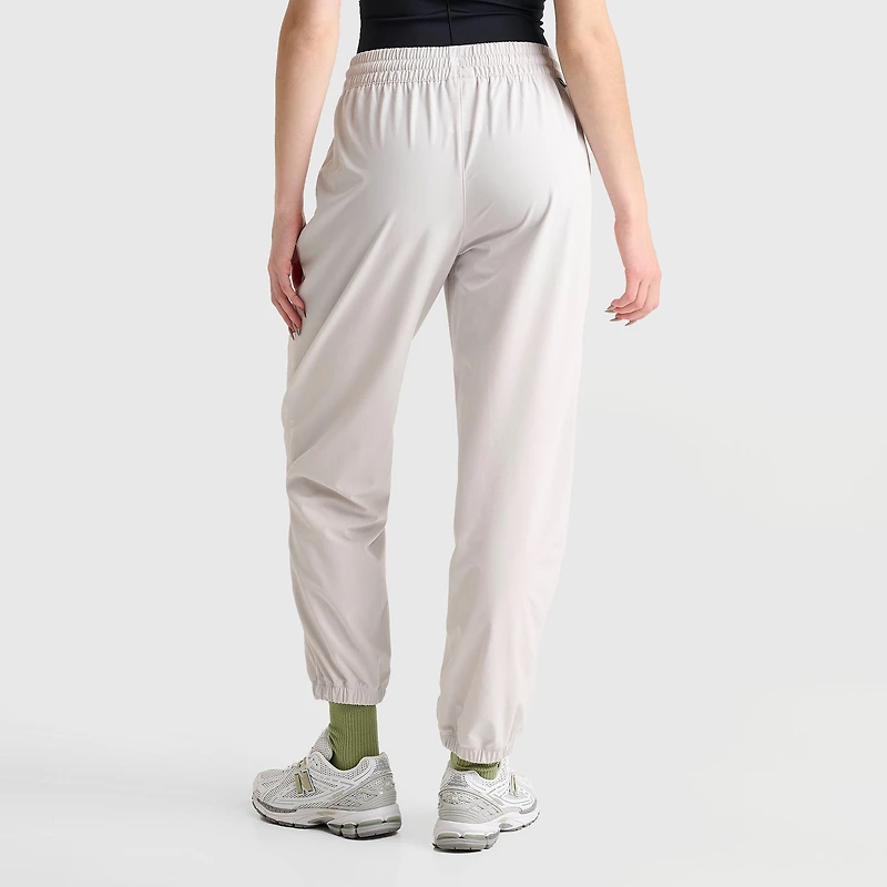Women's New Balance Athletics Stretch Woven Jogger Pants