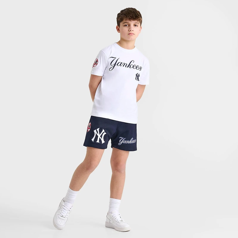 Big Kids' Pro Standard New York Yankees MLB Classics Mesh Shorts