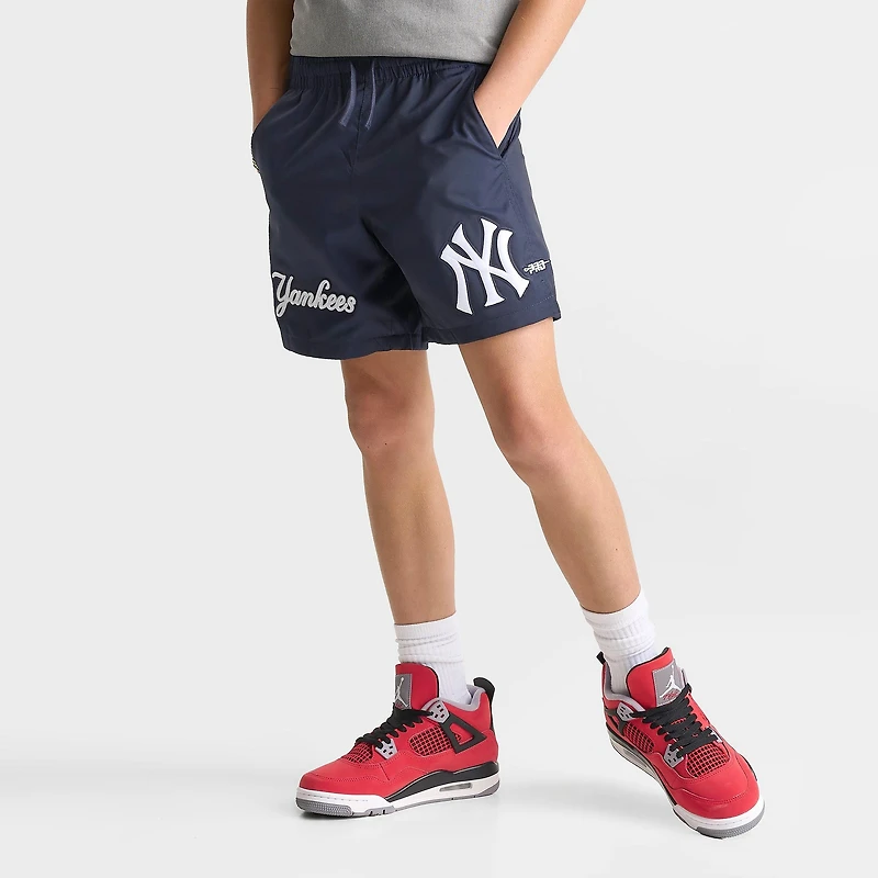 Big Kids' Pro Standard New York Yankees MLB Woven Shorts