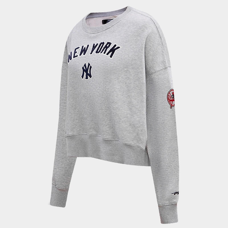 Women's Pro Standard New York Yankees MLB Classic Fleece Crewneck Sweatshirt