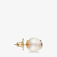 JC Pearl Studs