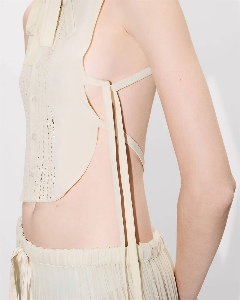 Plastron top silk